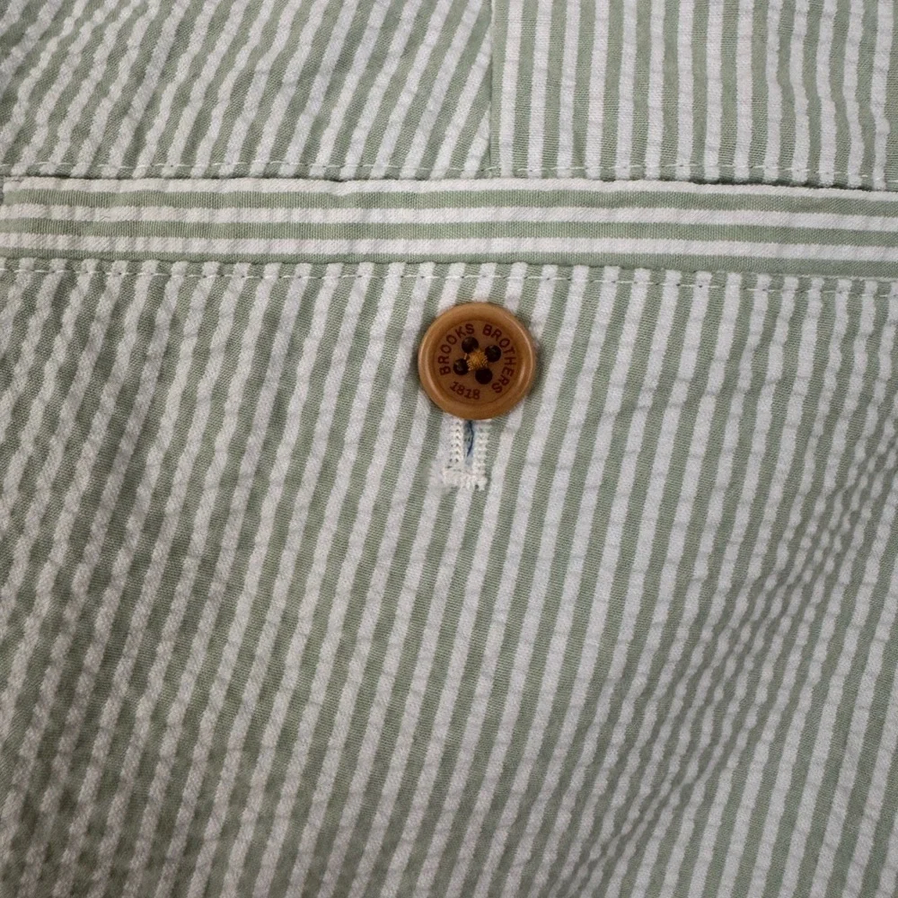 Brooks Brothers Washed Stretch Cotton Seersucker Shorts - Picture 10 of 12